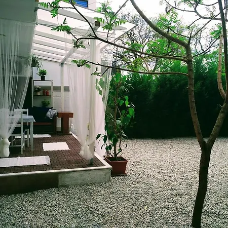 Bomi Apartman * غيور