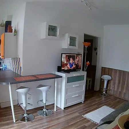 شقة Bomi Apartman