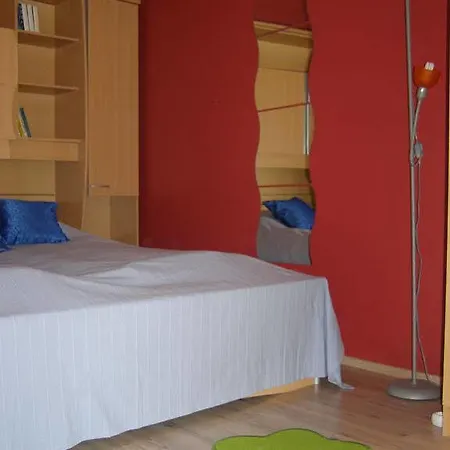 Bomi Apartman شقة غيور